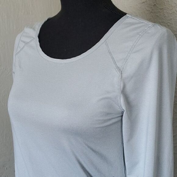 Apana | Long Sleeved Top - Picture 5 of 6